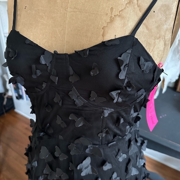 New with Tags Betsey Johnson Black Butterfly Maxi Dress Size M - Picture 2 of 9